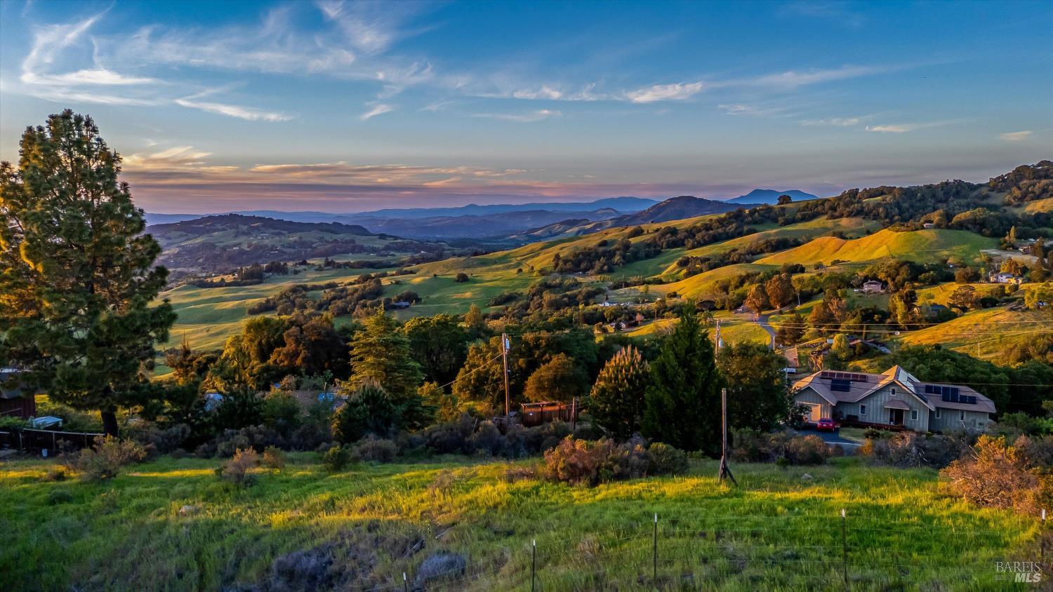 6048 Hyland Way Penngrove CA 94951