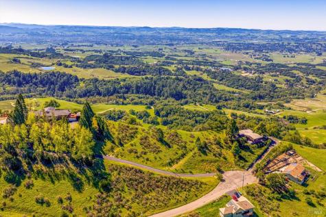 6048 Hyland Way Penngrove CA 94951