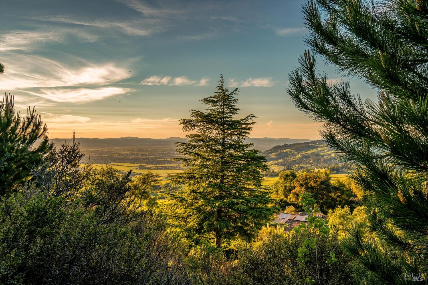 6048 Hyland Way Penngrove CA 94951