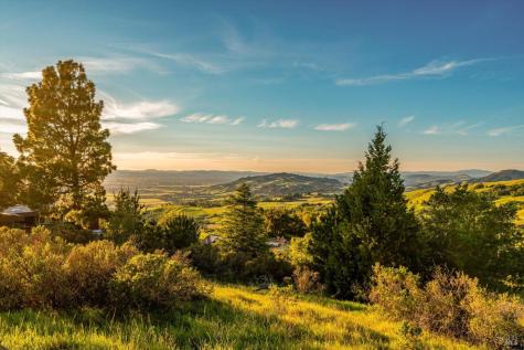 6048 Hyland Way Penngrove CA 94951