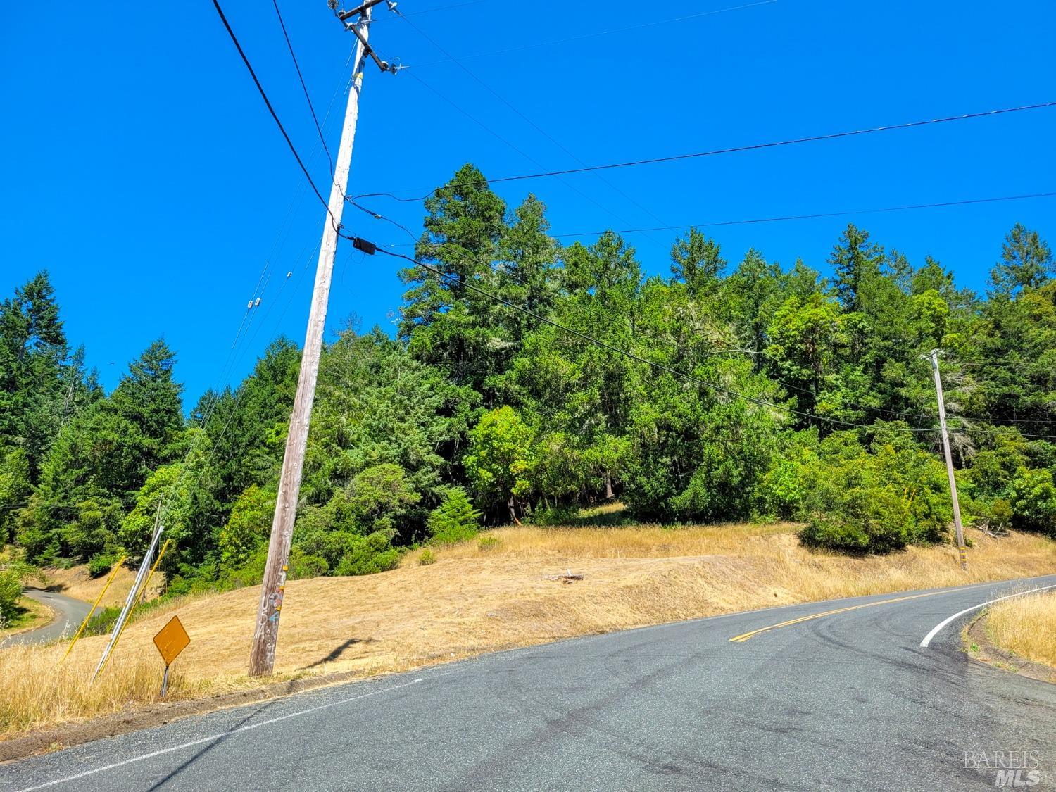 2891 Primrose Drive Willits CA 95490