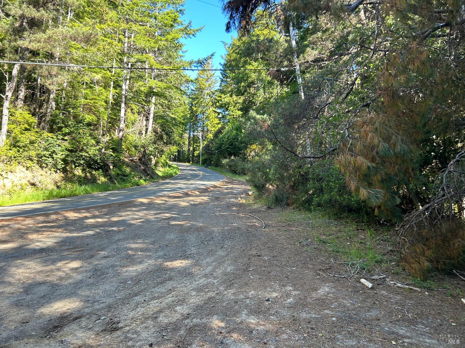 39700 Eureka Hill Road Point Arena CA 95468