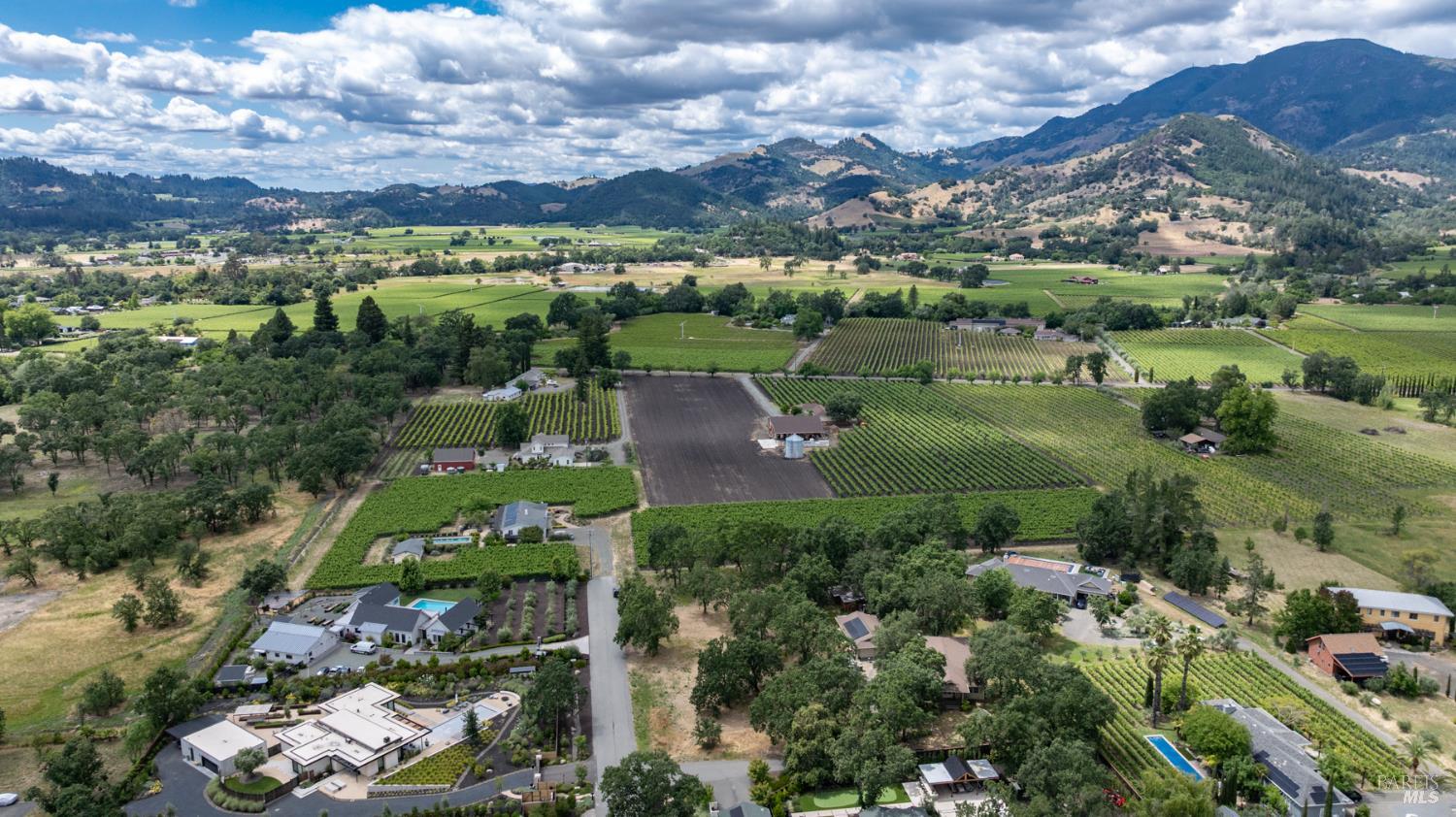 3004 W Money Lane W Calistoga CA 94515