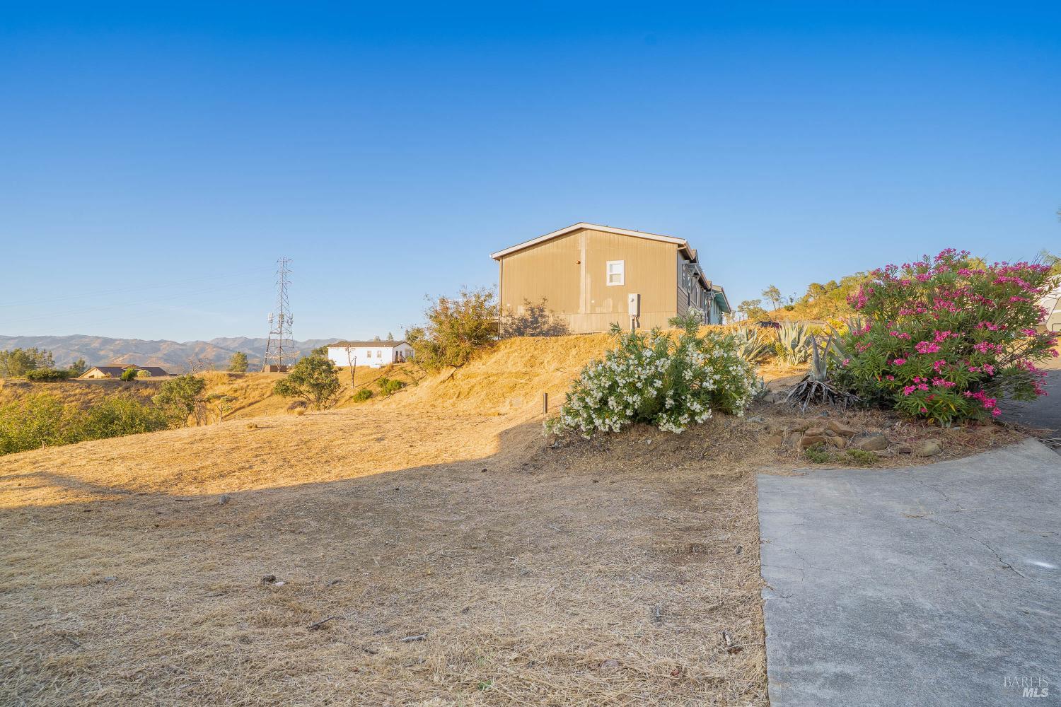 220 Manzanita Lane Napa CA 94558