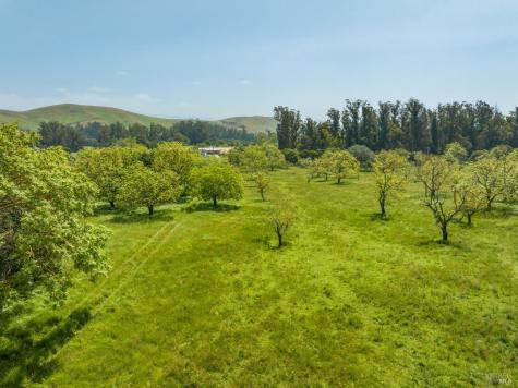 130 Jewett Road Petaluma CA 94952