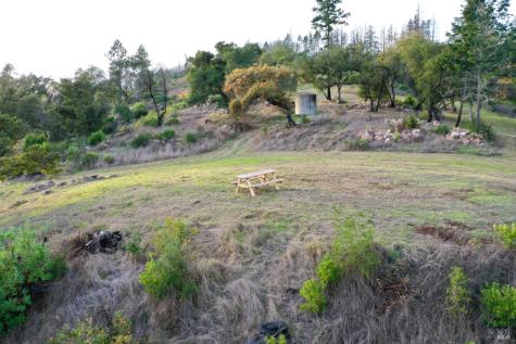 577 Artisan Circle Geyserville CA 95441