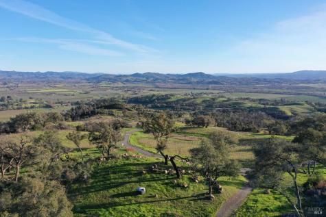577 Artisan Circle Geyserville CA 95441