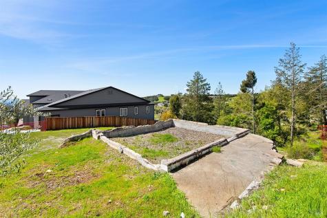 3611 Orbetello Court Santa Rosa CA 95404