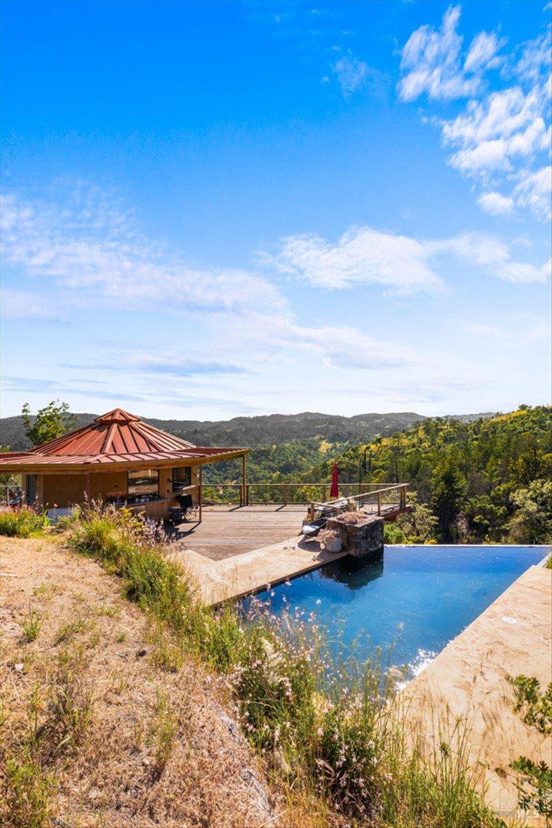 1401 Big Ridge Road Healdsburg CA 95448