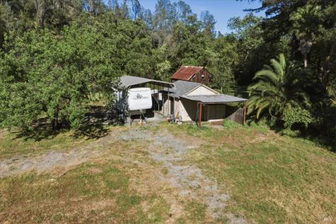 27632 Asti Road Cloverdale CA 95425