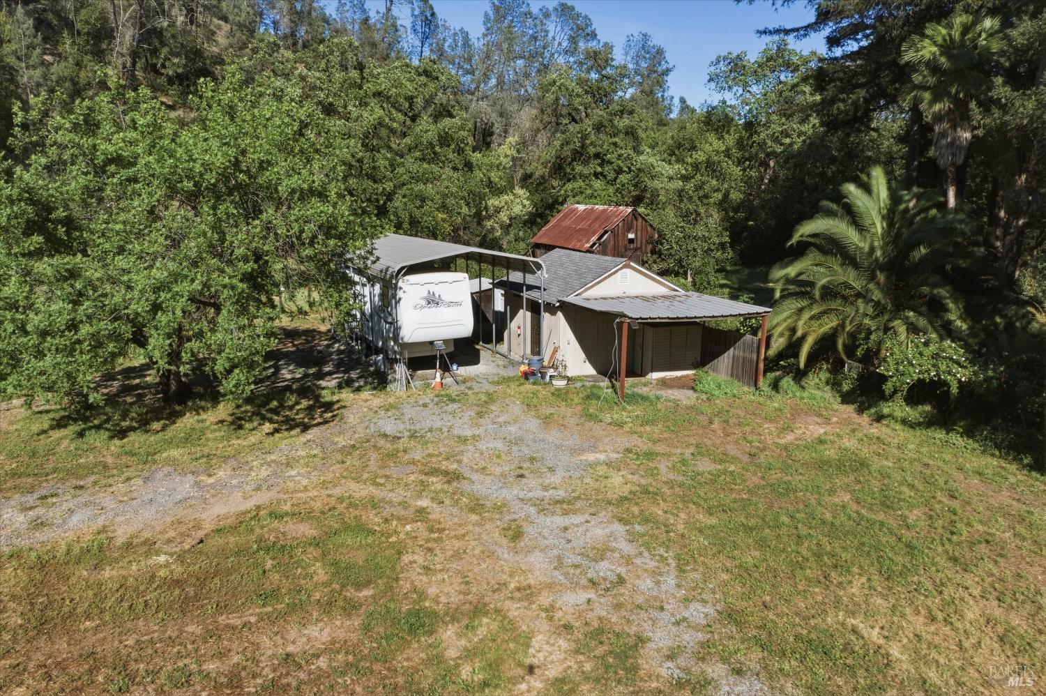 27632 Asti Road Cloverdale CA 95425