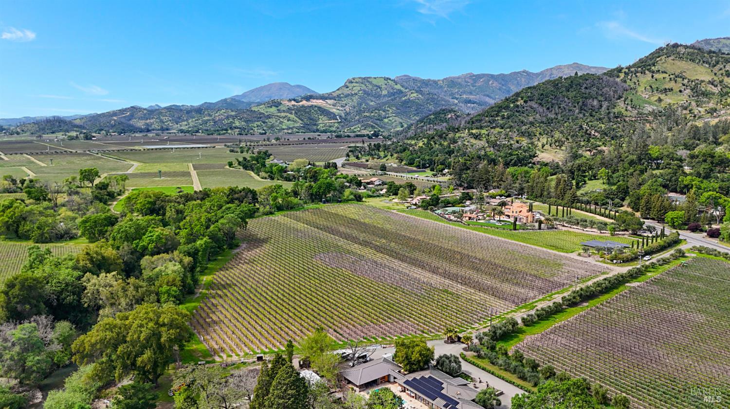 3867 Silverado Trail Calistoga CA 94515