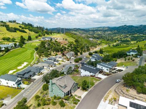 3725 Deauville Place Santa Rosa CA 95403