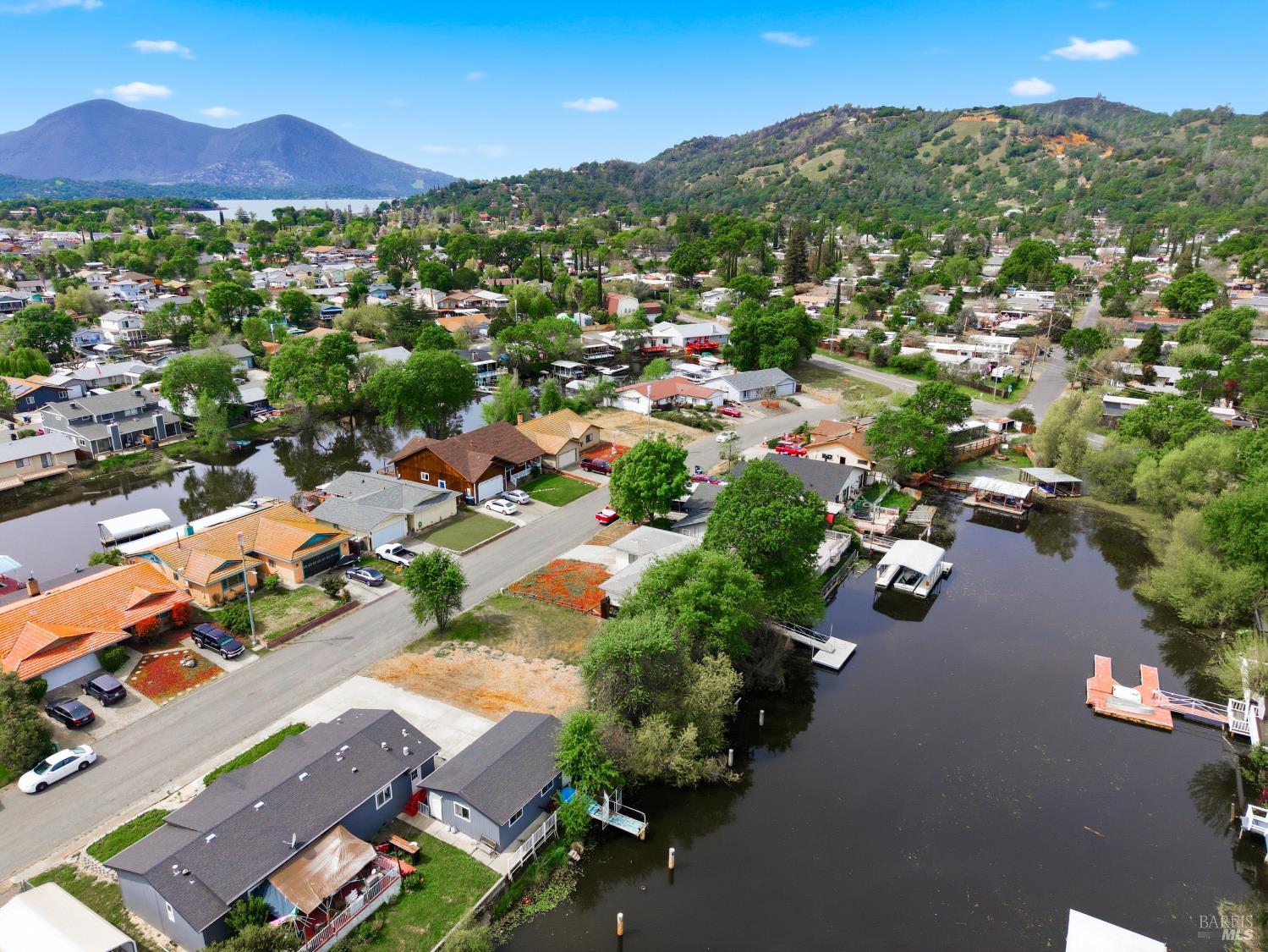 13344 Anchor Village Clearlake Oaks CA 95423