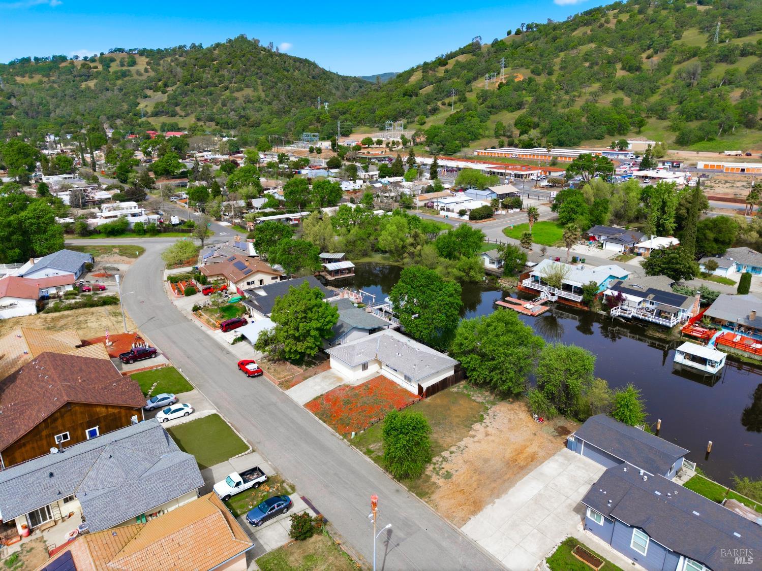 13344 Anchor Village Clearlake Oaks CA 95423