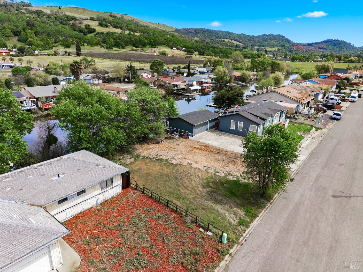 13344 Anchor Village Clearlake Oaks CA 95423