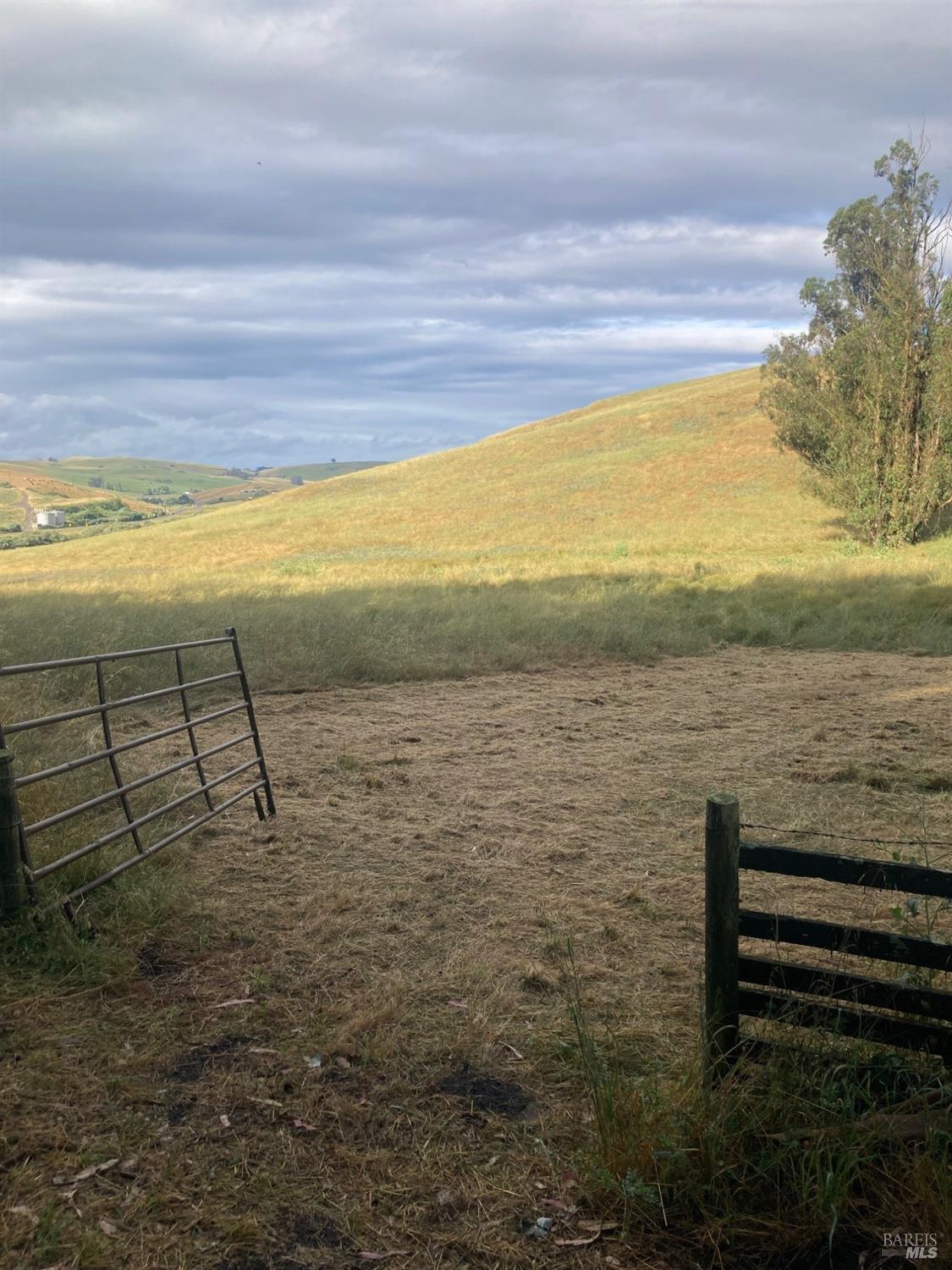4855 Canfield Road Petaluma CA 94952