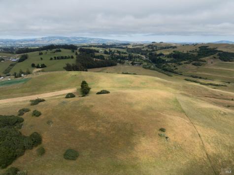 4855 Canfield Road Petaluma CA 94952