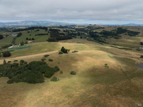 4855 Canfield Road Petaluma CA 94952