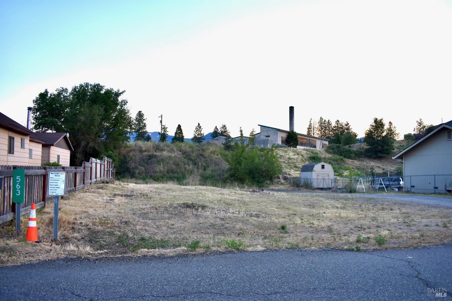 563 Shasta Avenue Weed CA 96094