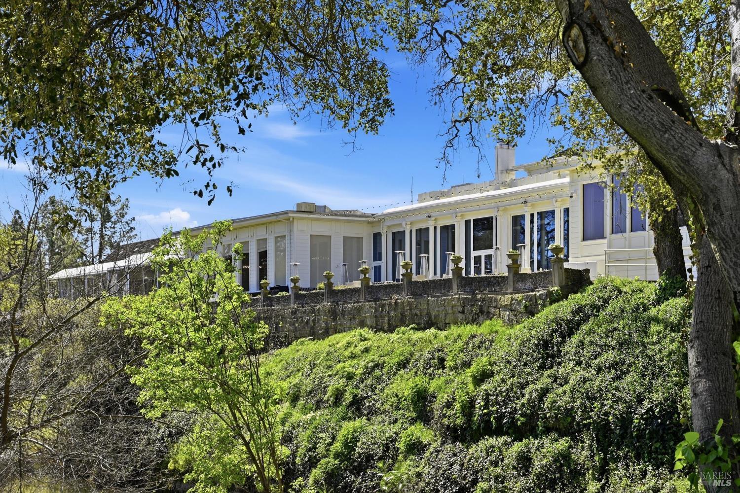 548 Westgate Drive Napa CA 94558
