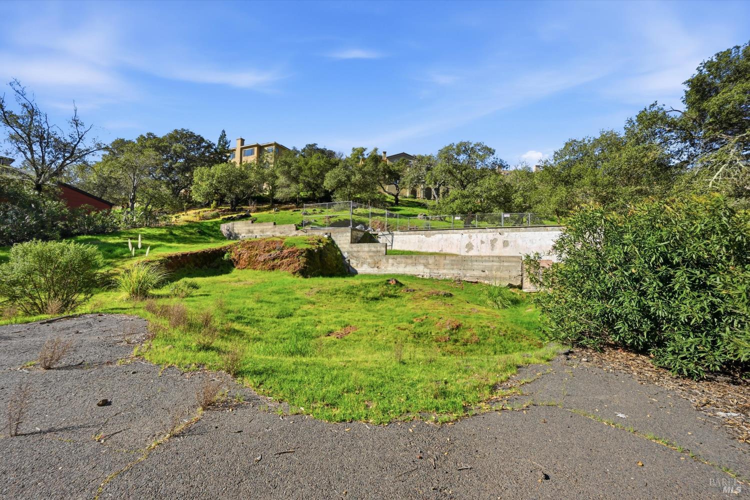 548 Westgate Drive Napa CA 94558