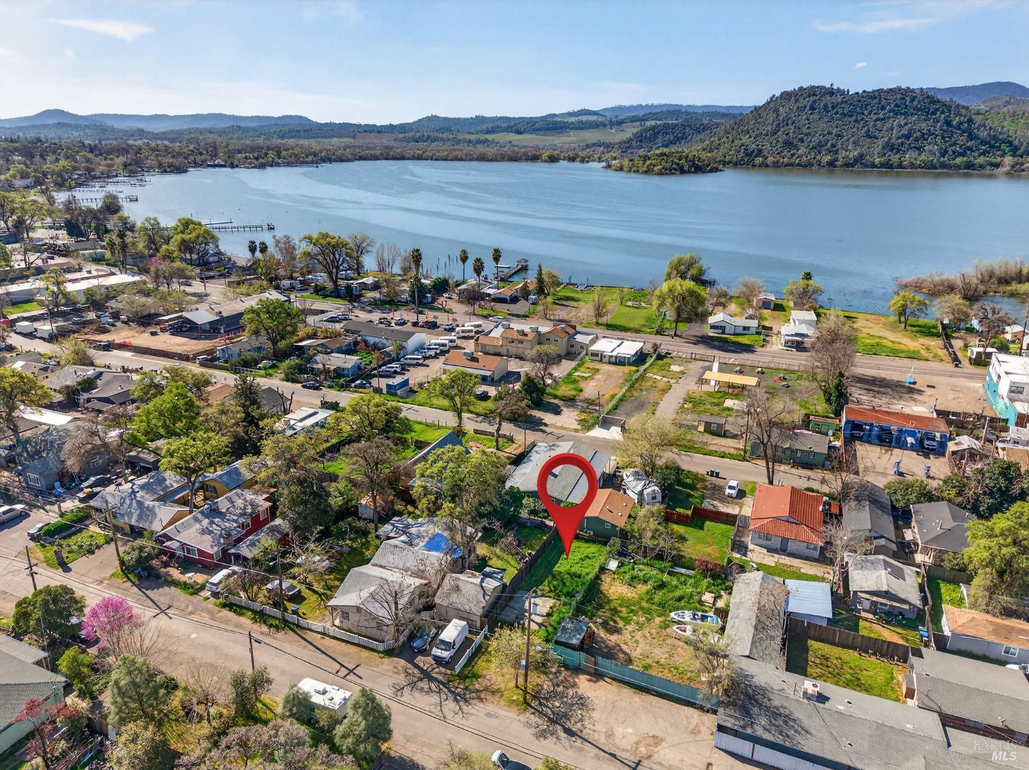 14537 Palmer Avenue Clearlake CA 95422