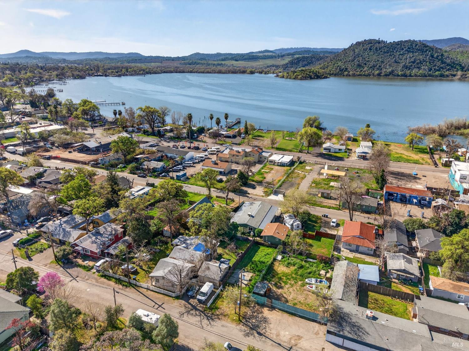 14537 Palmer Avenue Clearlake CA 95422