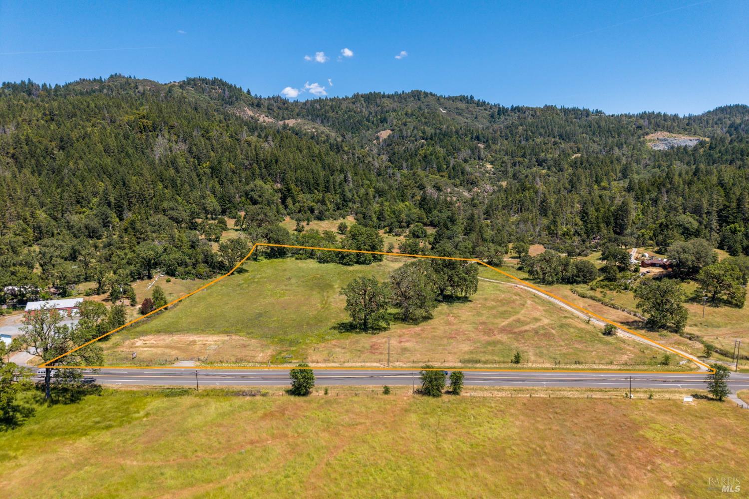 45455 Highway 101 Laytonville CA 95454