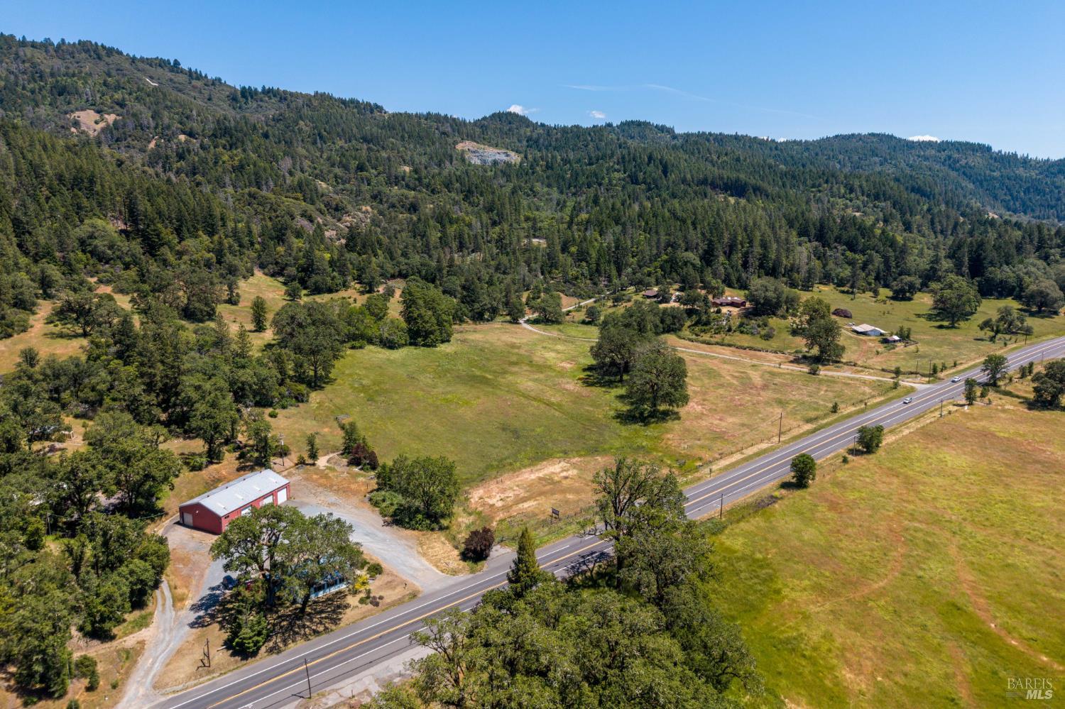 45455 Highway 101 Laytonville CA 95454