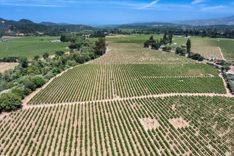 1580 Magnolia Drive Healdsburg CA 95448