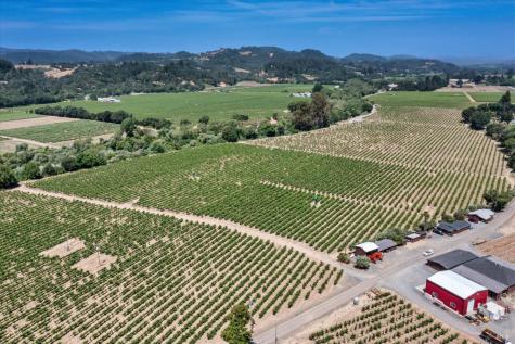 1580 Magnolia Drive Healdsburg CA 95448