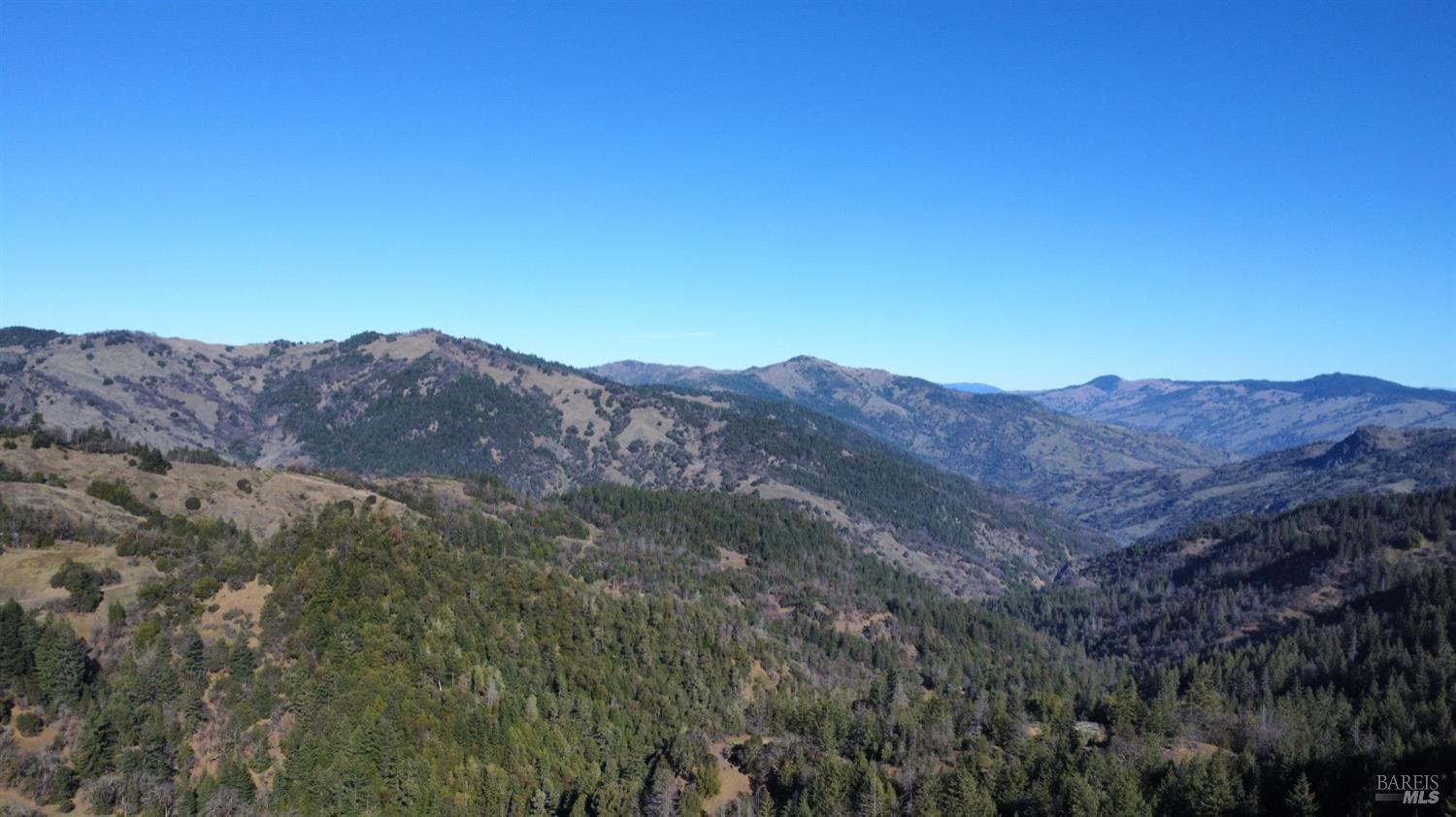 9000 Spyrock Road Laytonville CA 95454