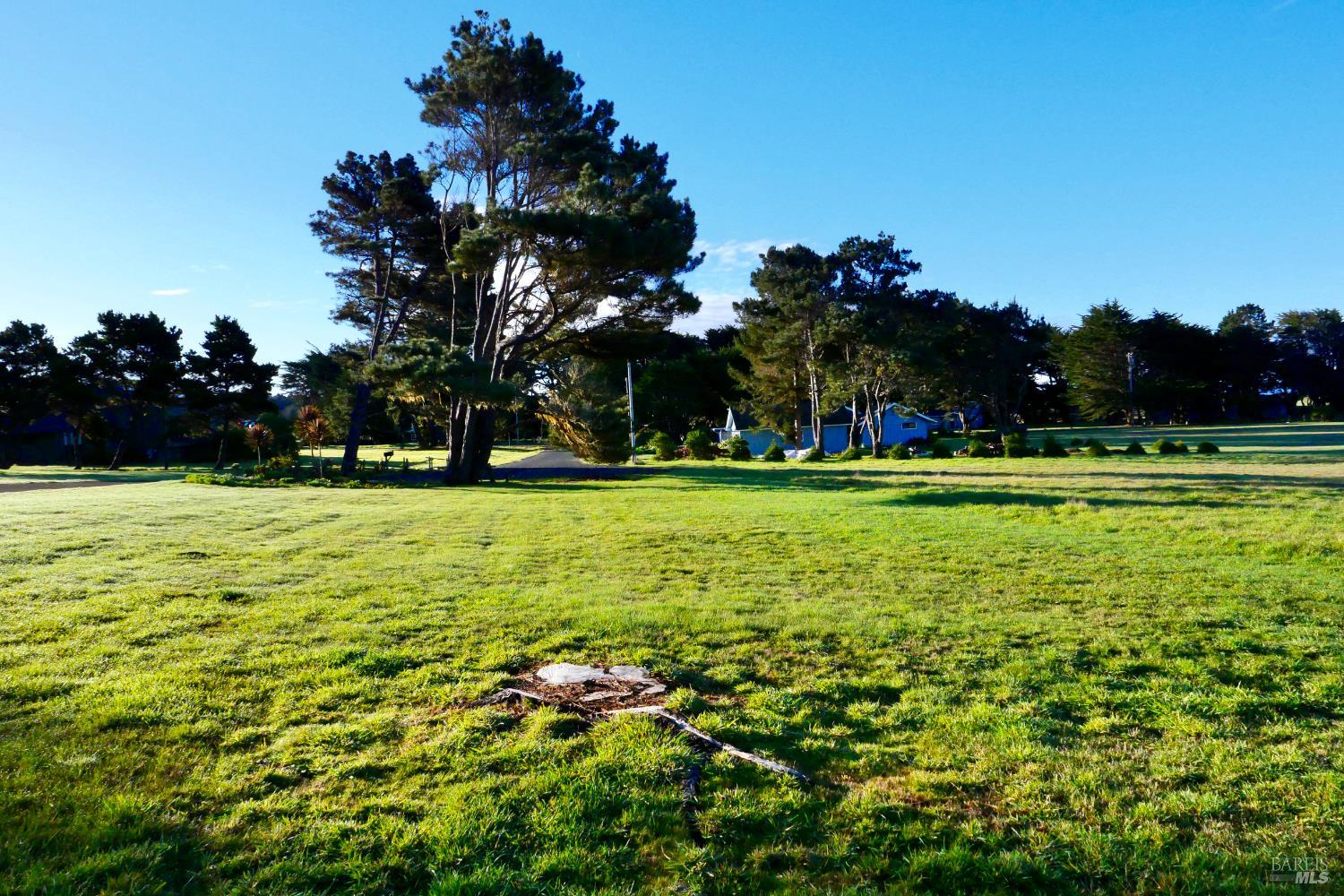 14250 Polaris Circle Mendocino CA 95460