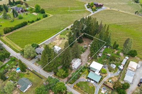 8466 Templeman Road Forestville CA 95436