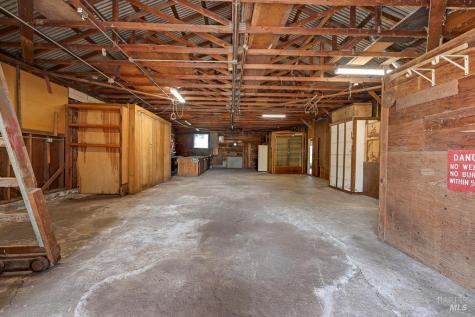 8466 Templeman Road Forestville CA 95436