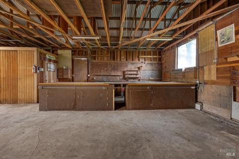 8466 Templeman Road Forestville CA 95436