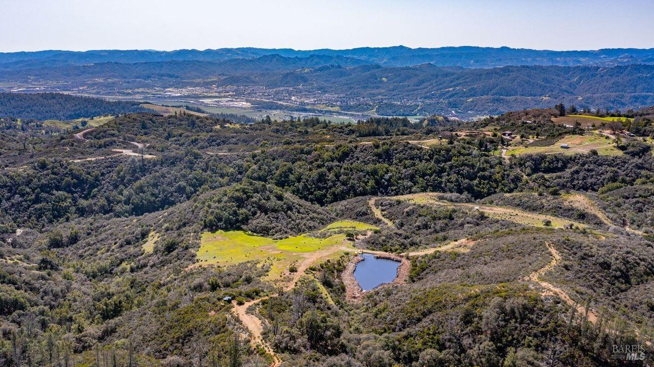 31909 Green Road Cloverdale CA 95425