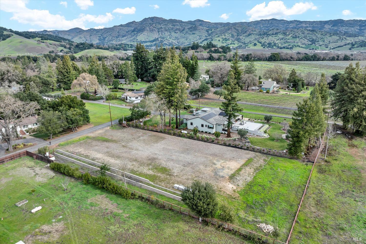 1145 Ragatz Lane Napa CA 94558