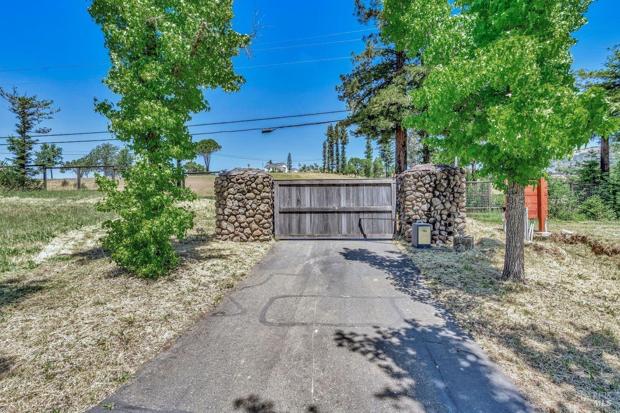1400 Riebli Road Santa Rosa CA 95404