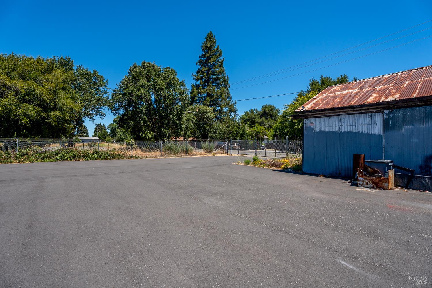 122 Leslie Street Ukiah CA 95482