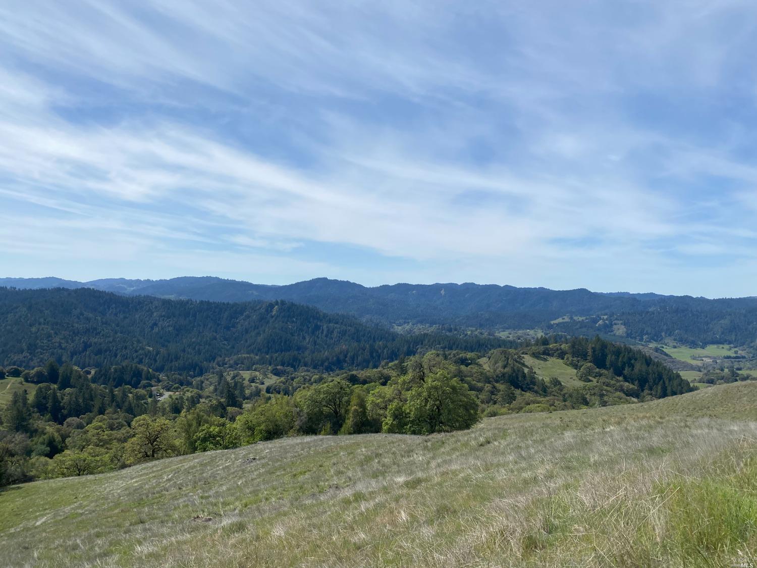 19010 Hulbert Road Yorkville CA 95494