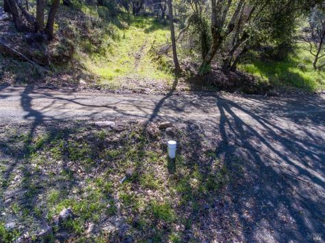 7935 Street Helena Road Santa Rosa CA 95404