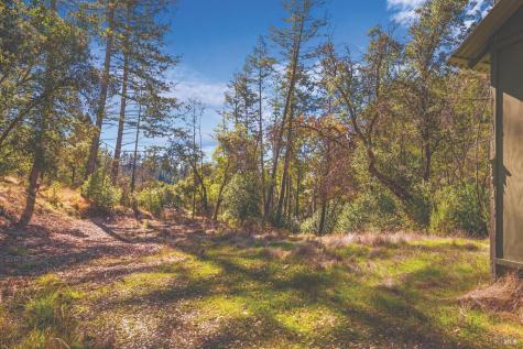 6581 St Helena Road Santa Rosa CA 95404