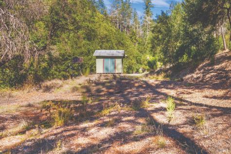 6581 St Helena Road Santa Rosa CA 95404