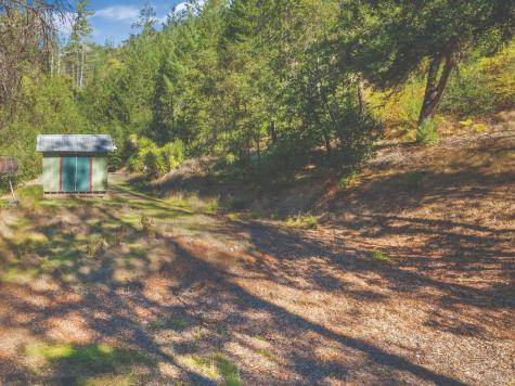 6581 St Helena Road Santa Rosa CA 95404