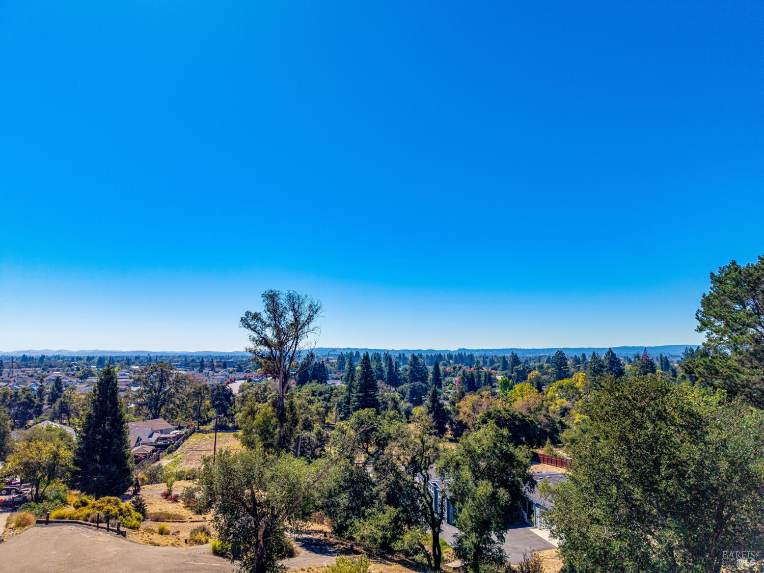 4980 Carriage Lane Santa Rosa CA 95403