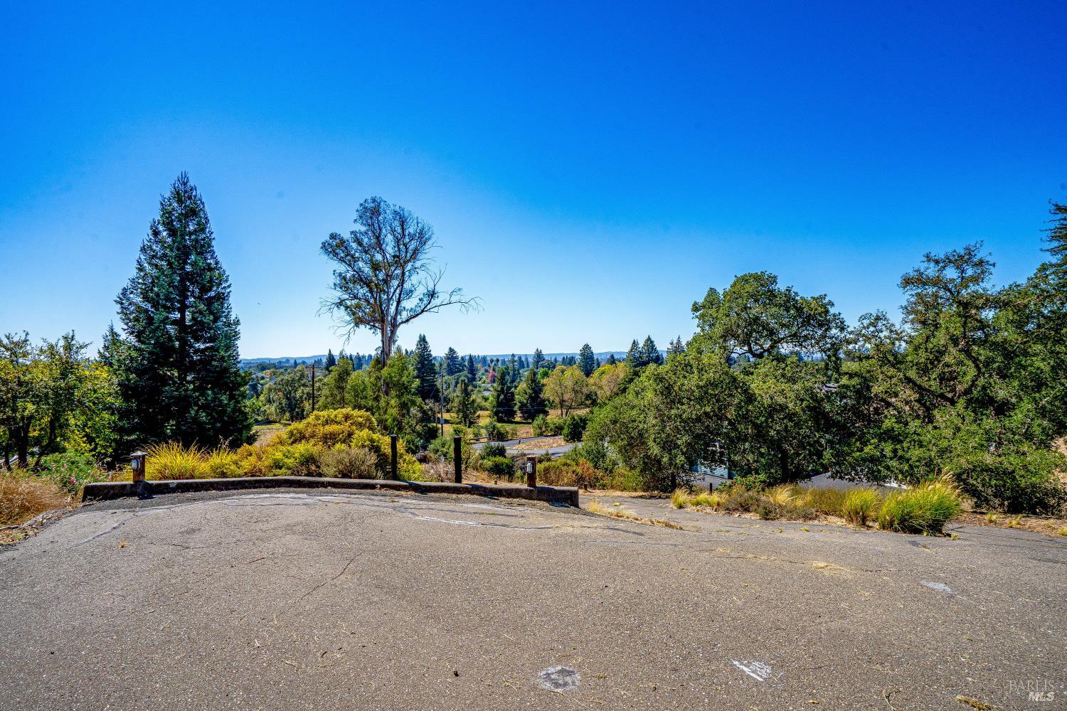 4980 Carriage Lane Santa Rosa CA 95403