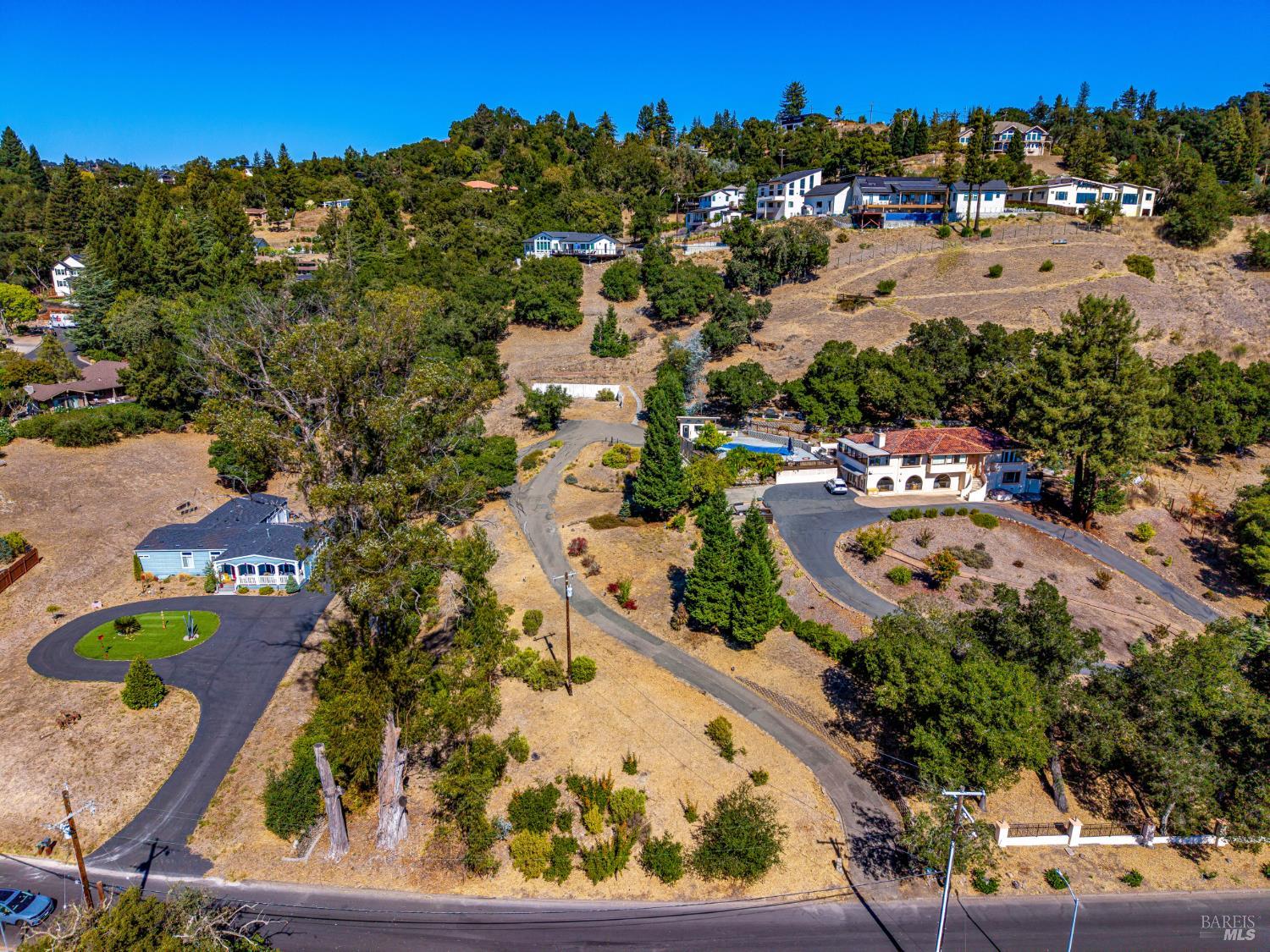 4980 Carriage Lane Santa Rosa CA 95403
