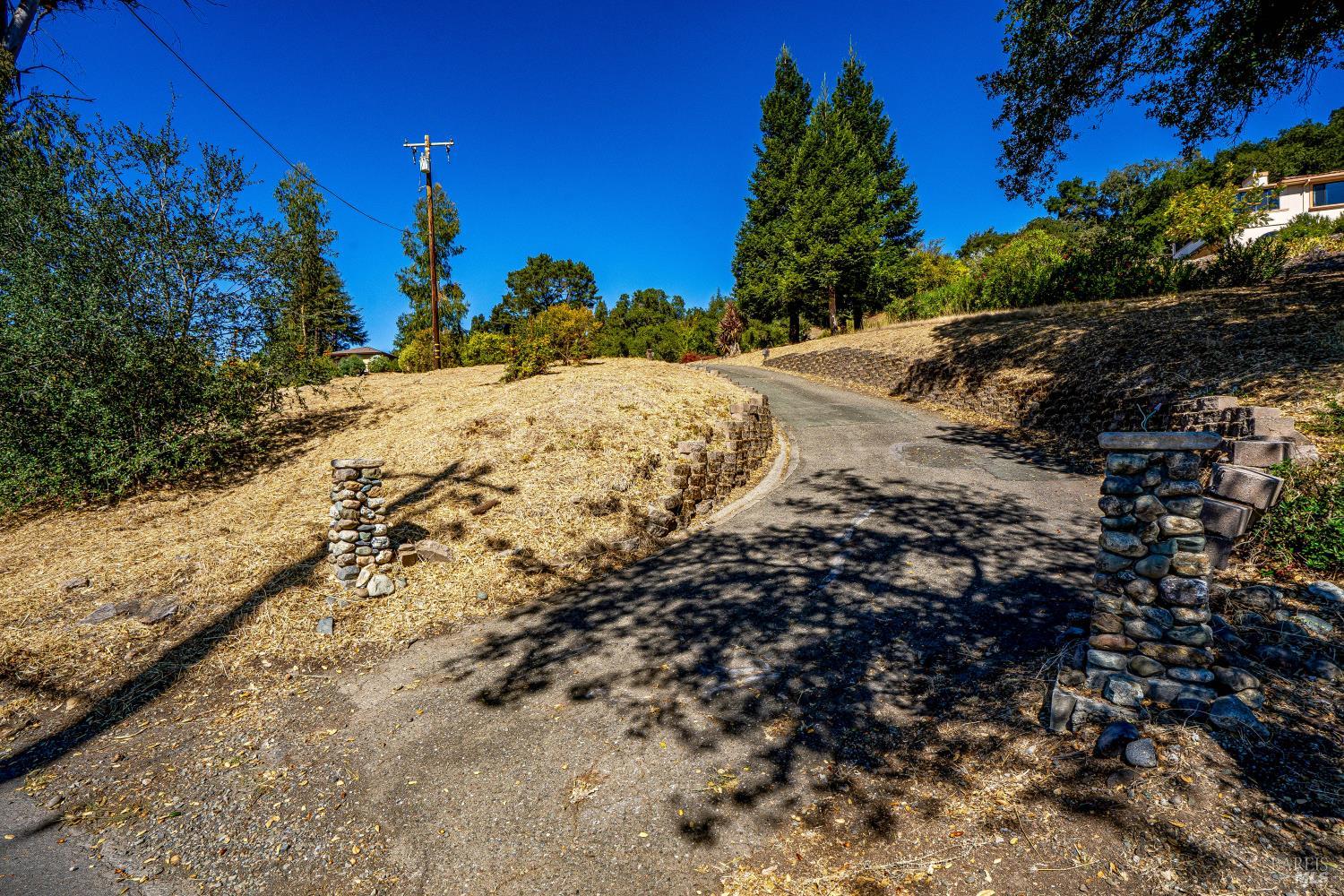 4980 Carriage Lane Santa Rosa CA 95403